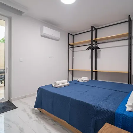 The Fully Equipped In St Julians San Ġiljan