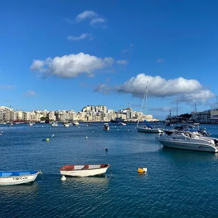 شقة Only In Vibrant St'julians With Wifi & Ac By 360 Estates سانت جوليان