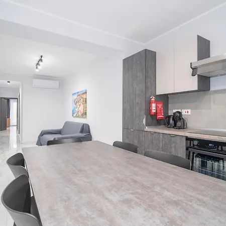 شقة Only In Vibrant St'julians With Wifi & Ac By 360 Estates