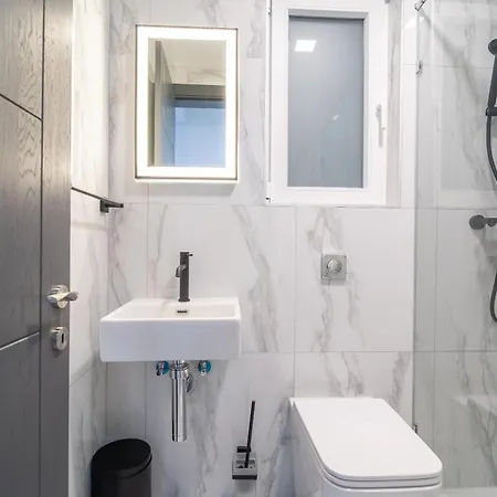 Only In Vibrant St'julians With Wifi & Ac By 360 Estates *