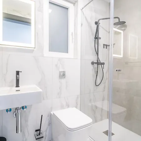 Only In Vibrant St'julians With Wifi & Ac By 360 Estates * سانت جوليان