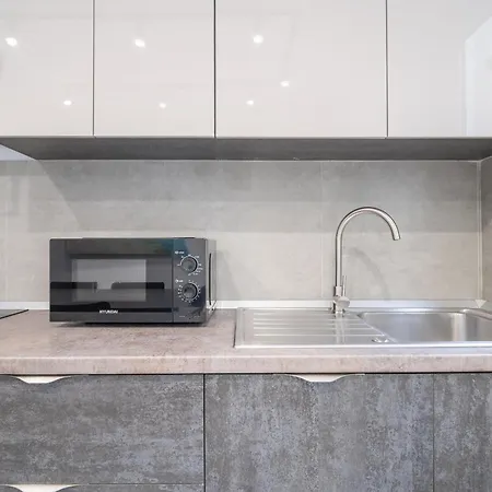 شقة Only In Vibrant St'julians With Wifi & Ac By 360 Estates سانت جوليان