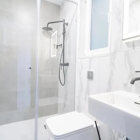 شقة Only In Vibrant St'julians With Wifi & Ac By 360 Estates